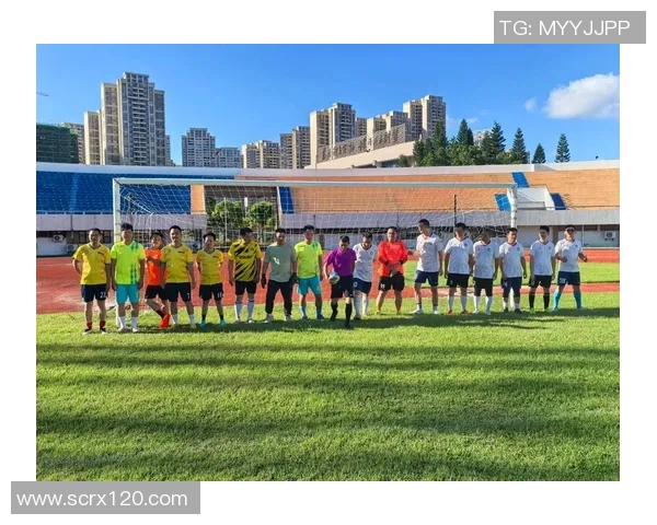 兰客足球引领青少年热爱足球运动助力校园体育发展新风潮